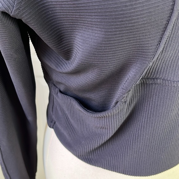 90 Degree by Reflex Cropped Athletic Jacket - Picture 4 of 10